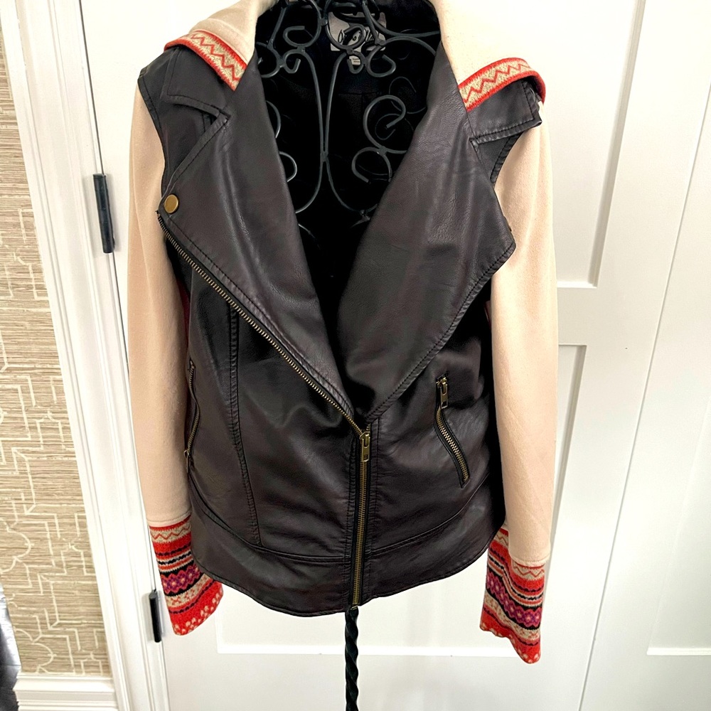 Othiro Fellow Pleather Jacket